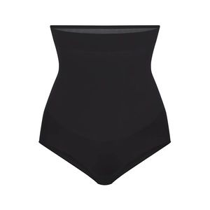 NEW SKIMS Sculpting High Waisted Brief Size Small / Medium